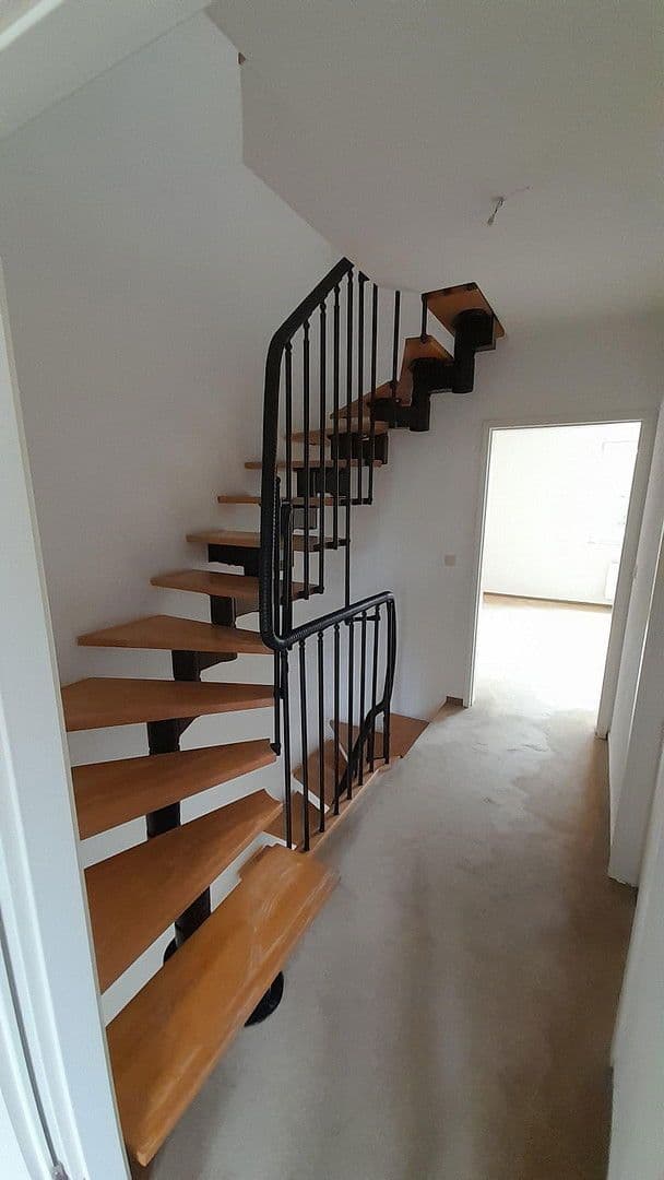 Prodej domu 117 m², pozemek 134 m², Falkensee, Braniborsko Prodej domu 117 m², pozemek 134 m², Falkensee, Braniborsko