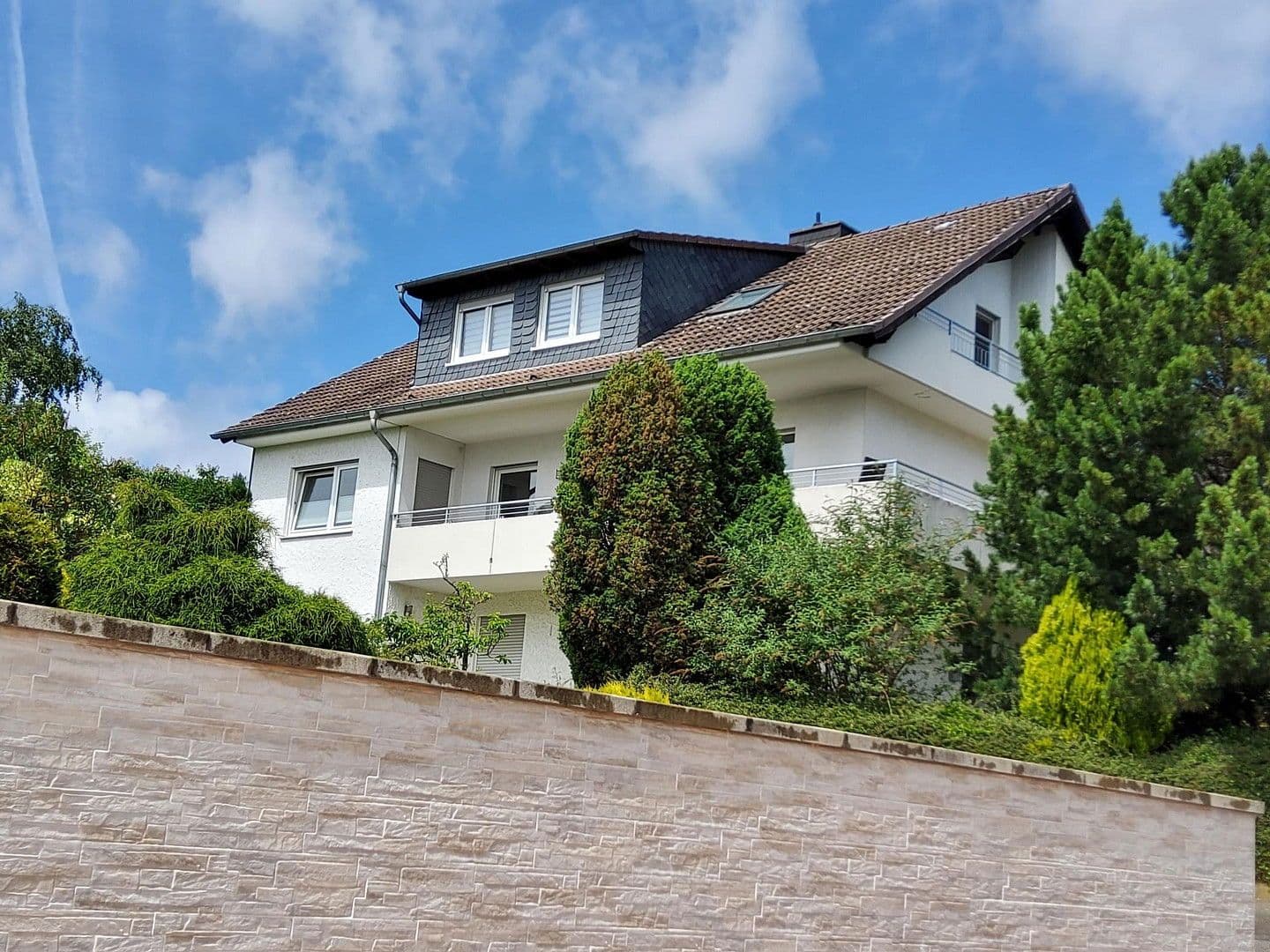 Pronájem bytu 2+1 75 m², Königsfeld, Porýní-Falc Pronájem bytu 2+1 75 m², Königsfeld, Porýní-Falc