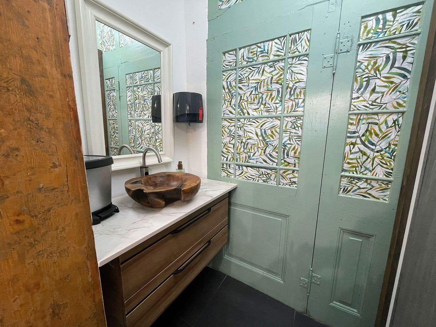 Pronájem nebytového prostoru 100 m², Sulzbacher Str. 97, Nürnberg, Bavorsko Pronájem nebytového prostoru 100 m², Sulzbacher Str. 97, Nürnberg, Bavorsko