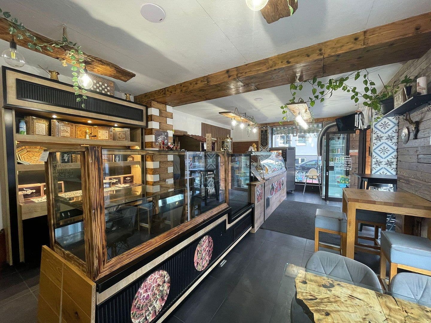 Pronájem nebytového prostoru 100 m², Sulzbacher Str. 97, Nürnberg, Bavorsko Pronájem nebytového prostoru 100 m², Sulzbacher Str. 97, Nürnberg, Bavorsko