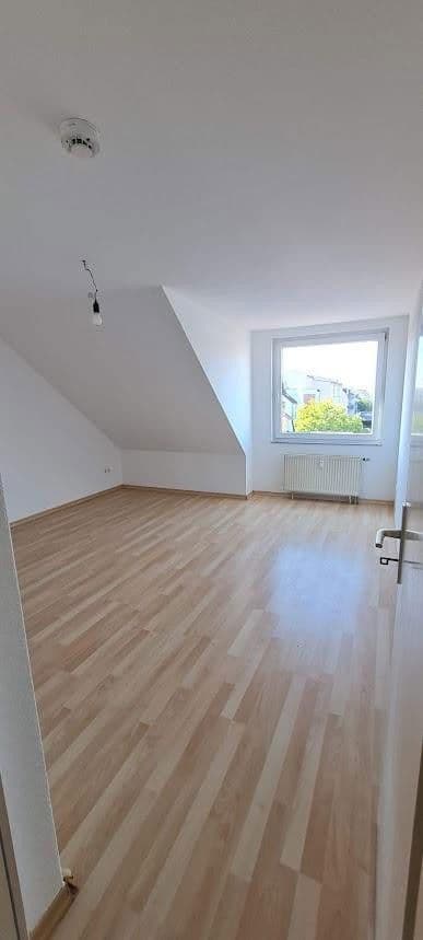 Pronájem bytu 3+1 80 m², Zwenkauer Str. 15, Markranstädt, Sasko Pronájem bytu 3+1 80 m², Zwenkauer Str. 15, Markranstädt, Sasko
