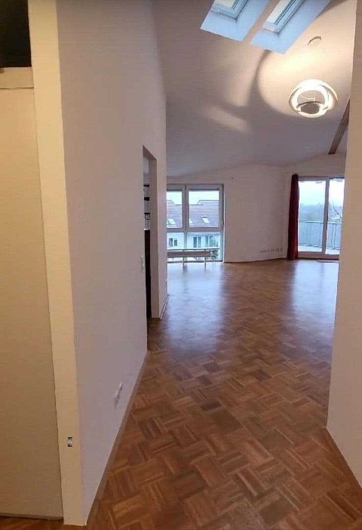 Prodej bytu 3+1 102 m², Kassel Wilhelmshöhe, Hessen Prodej bytu 3+1 102 m², Kassel Wilhelmshöhe, Hessen
