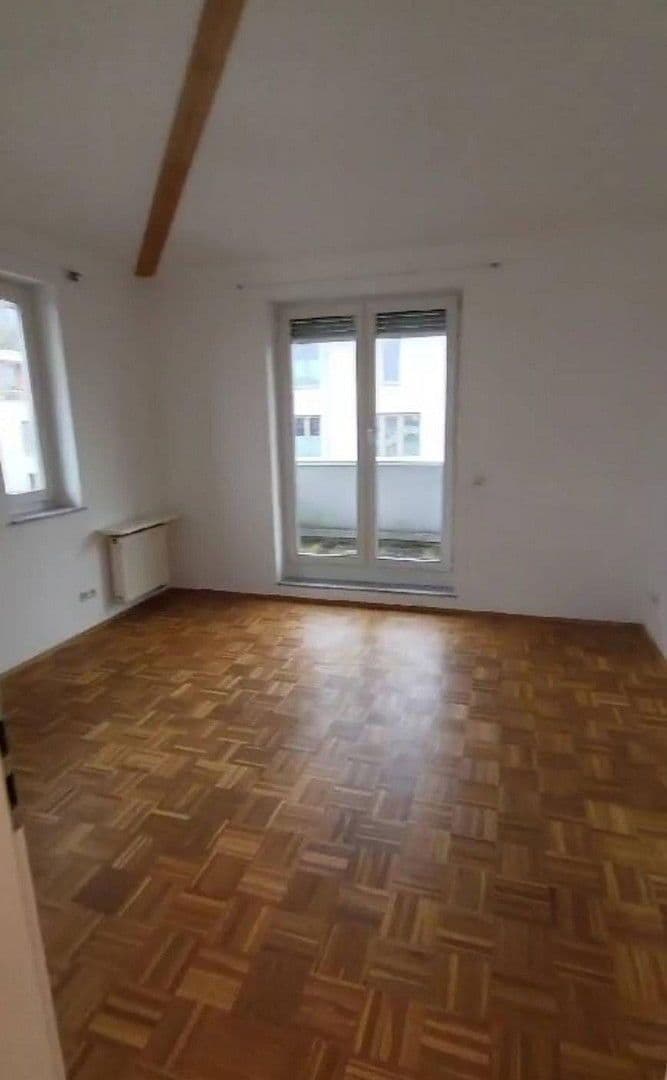 Prodej bytu 3+1 102 m², Kassel Wilhelmshöhe, Hessen Prodej bytu 3+1 102 m², Kassel Wilhelmshöhe, Hessen