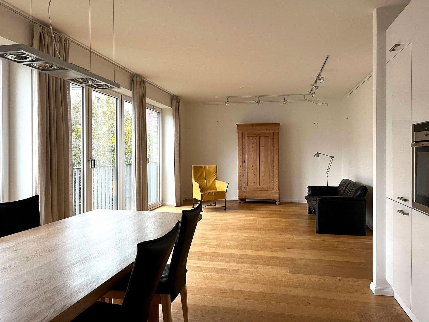 Prodej bytu 4+1 120 m², Hamburg, Hamburg Prodej bytu 4+1 120 m², Hamburg, Hamburg