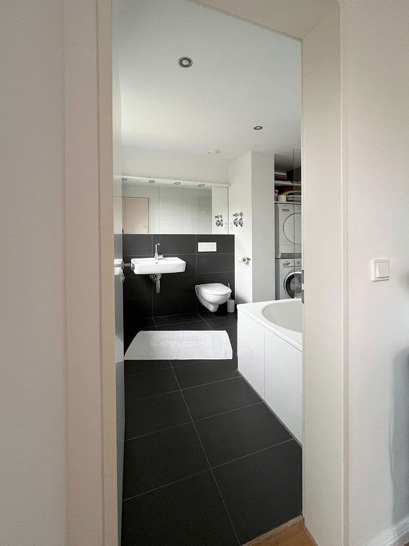 Prodej bytu 4+1 120 m², Hamburg, Hamburg Prodej bytu 4+1 120 m², Hamburg, Hamburg