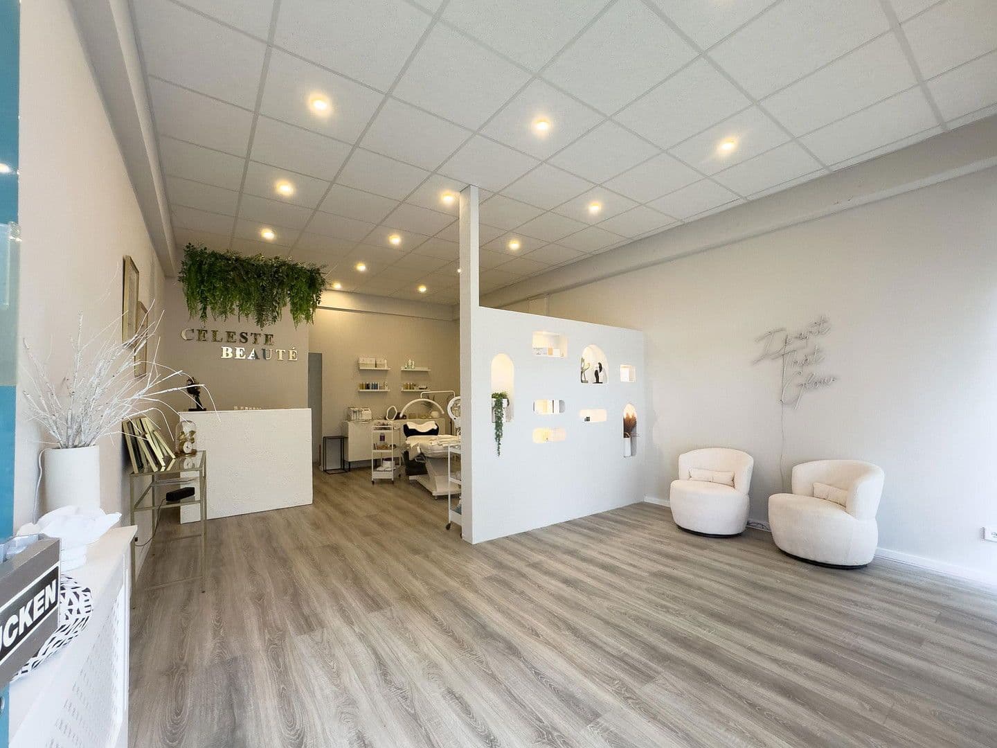 Prodej kanceláře 82 m², Waldeckweg 9, Mannheim, Bádensko-Württembersko Prodej kanceláře 82 m², Waldeckweg 9, Mannheim, Bádensko-Württembersko