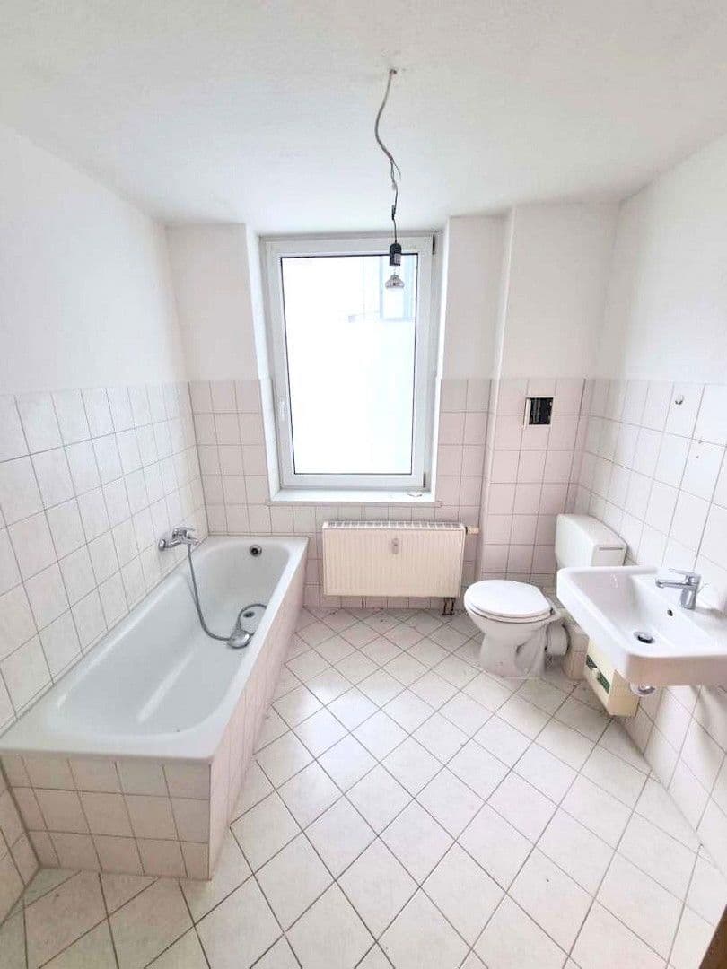 Pronájem bytu 2+1 50 m², Helmstedter Straße 18, Magdeburg, Sasko-Anhaltsko Pronájem bytu 2+1 50 m², Helmstedter Straße 18, Magdeburg, Sasko-Anhaltsko