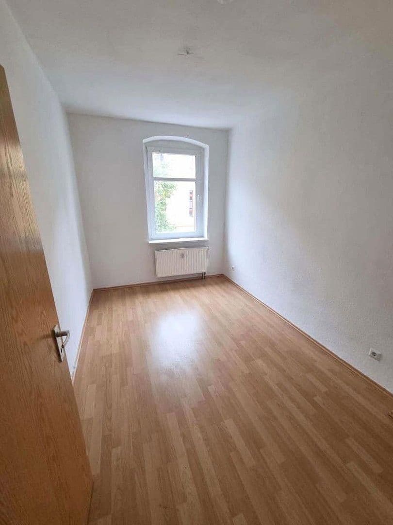 Pronájem bytu 2+1 50 m², Helmstedter Straße 18, Magdeburg, Sasko-Anhaltsko Pronájem bytu 2+1 50 m², Helmstedter Straße 18, Magdeburg, Sasko-Anhaltsko