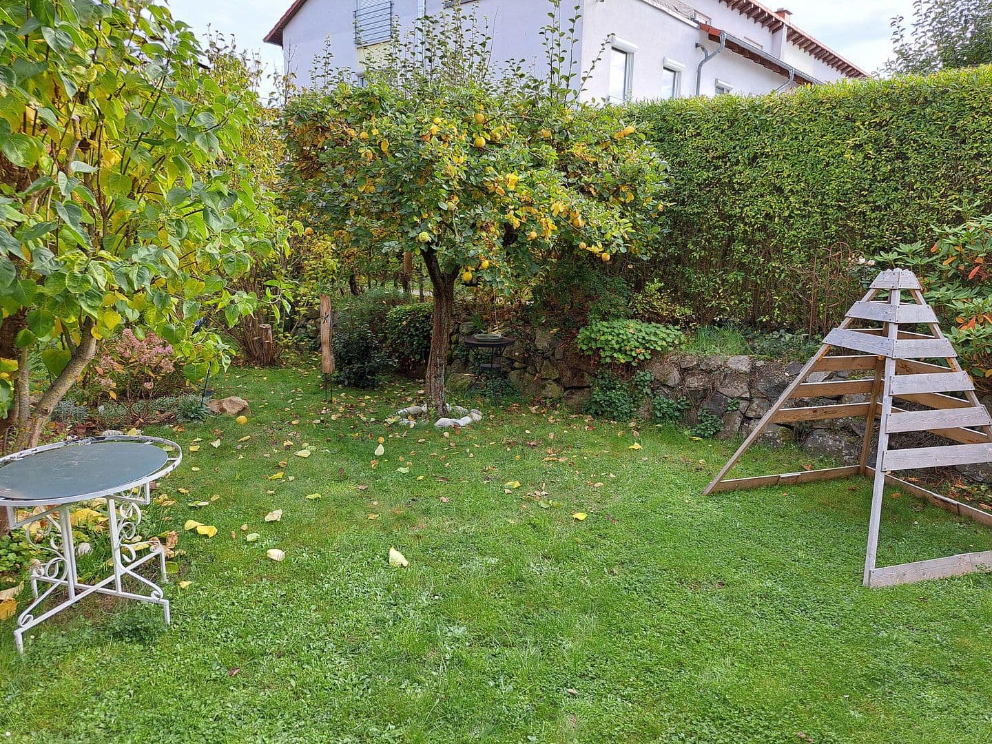 Pronájem domu 145 m², pozemek 220 m², An den Niederwiesen 65, Kassel, Hessen Pronájem domu 145 m², pozemek 220 m², An den Niederwiesen 65, Kassel, Hessen