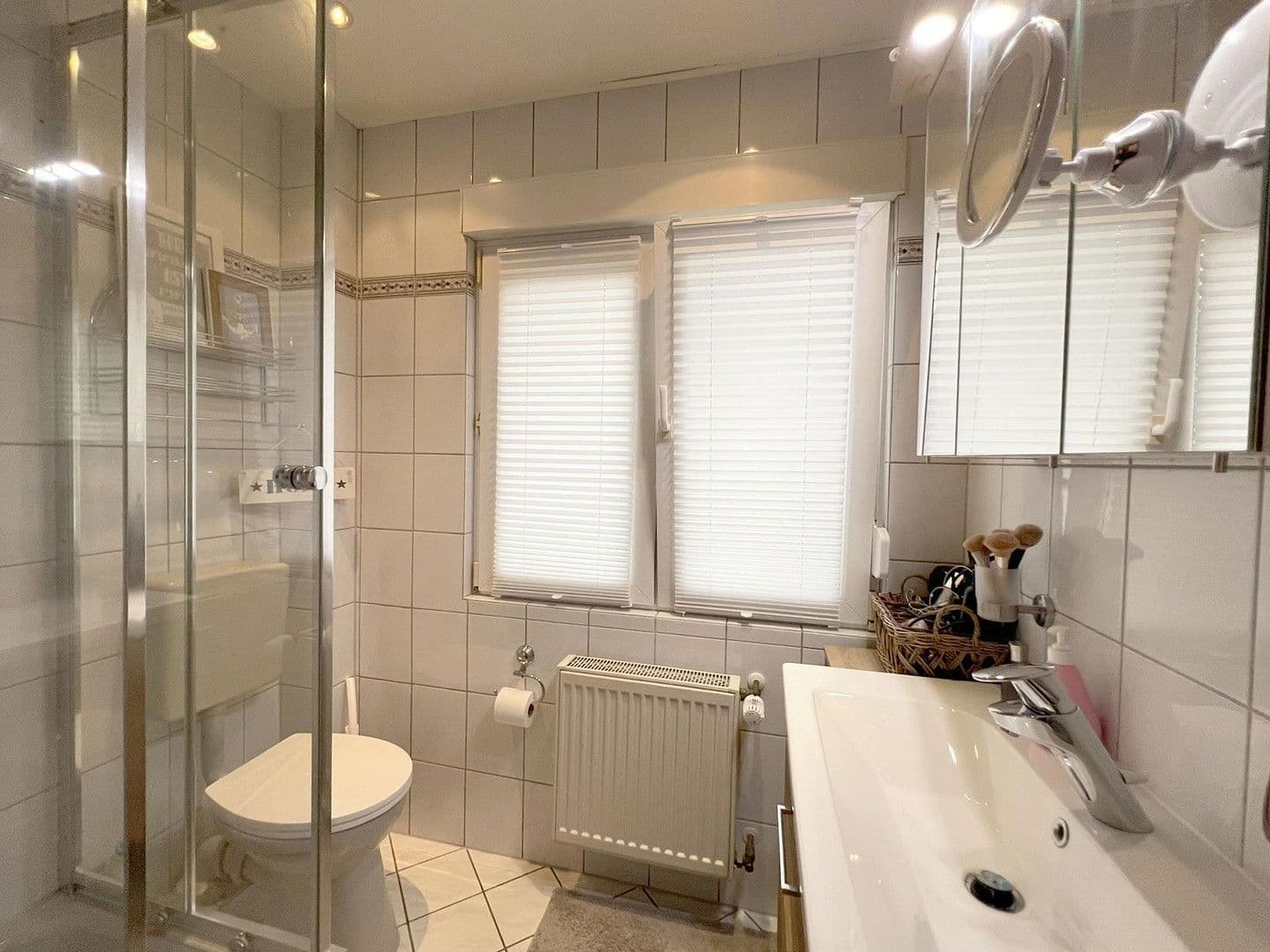 Prodej domu 100 m², pozemek 121 m², Duisburg, Severní Porýní-Vestfálsko Prodej domu 100 m², pozemek 121 m², Duisburg, Severní Porýní-Vestfálsko