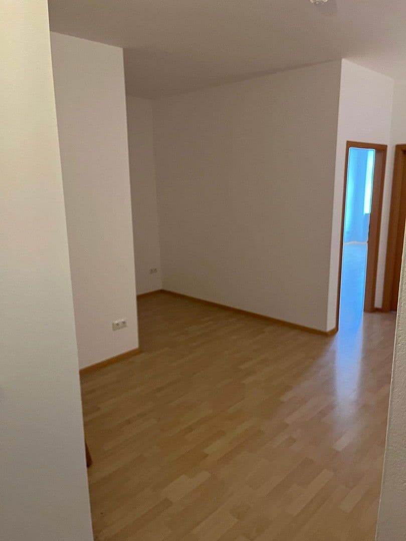 Pronájem bytu 3+1 98 m², Altstadt 107, Landshut, Bavorsko Pronájem bytu 3+1 98 m², Altstadt 107, Landshut, Bavorsko