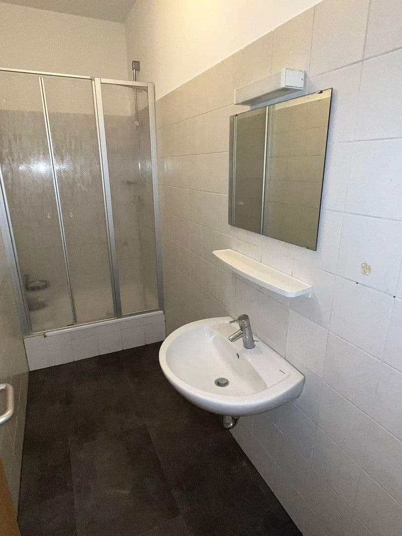 Pronájem bytu 3+1 98 m², Altstadt 107, Landshut, Bavorsko Pronájem bytu 3+1 98 m², Altstadt 107, Landshut, Bavorsko