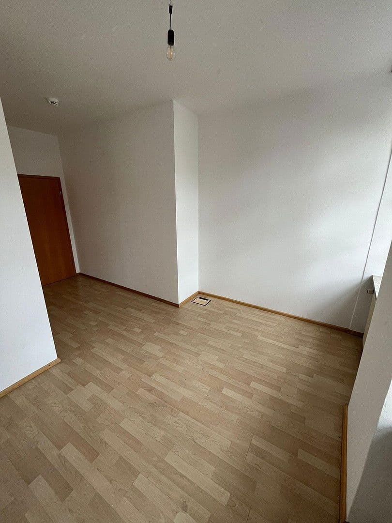 Pronájem bytu 3+1 98 m², Altstadt 107, Landshut, Bavorsko Pronájem bytu 3+1 98 m², Altstadt 107, Landshut, Bavorsko