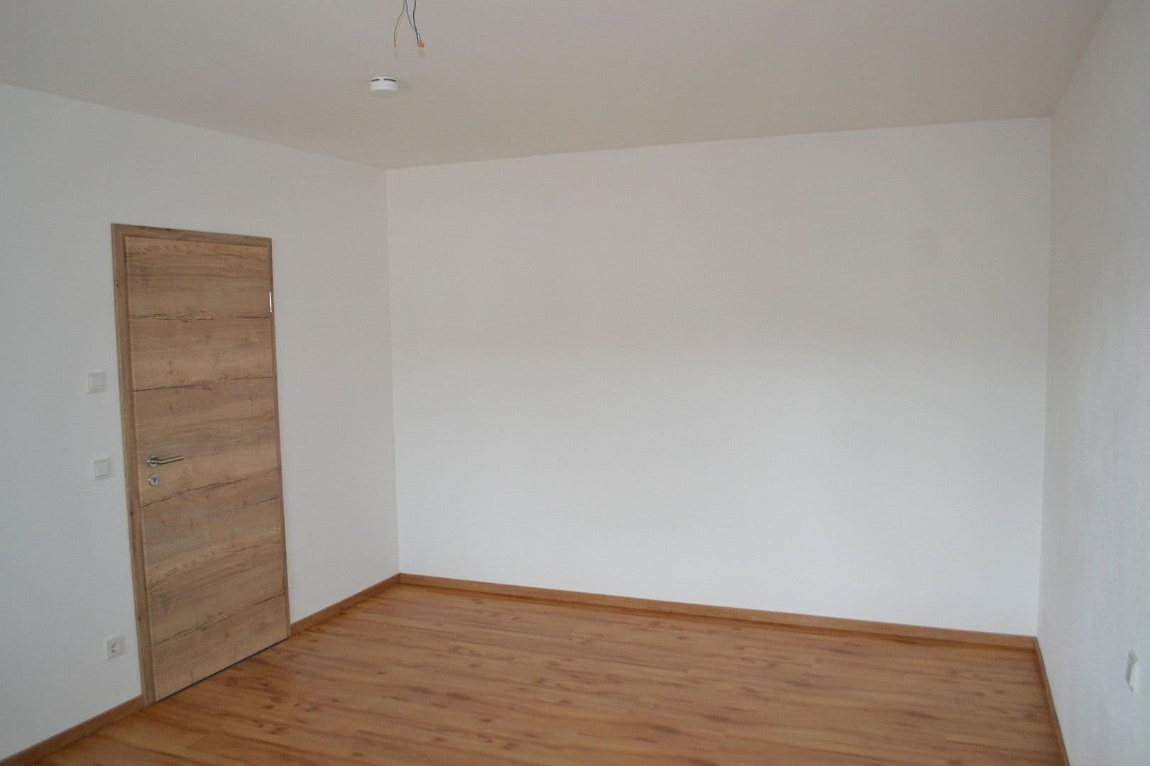 Pronájem bytu 2+1 78 m², Ortenburgerstr. 64, Vilshofen an der Donau, Bavorsko Pronájem bytu 2+1 78 m², Ortenburgerstr. 64, Vilshofen an der Donau, Bavorsko