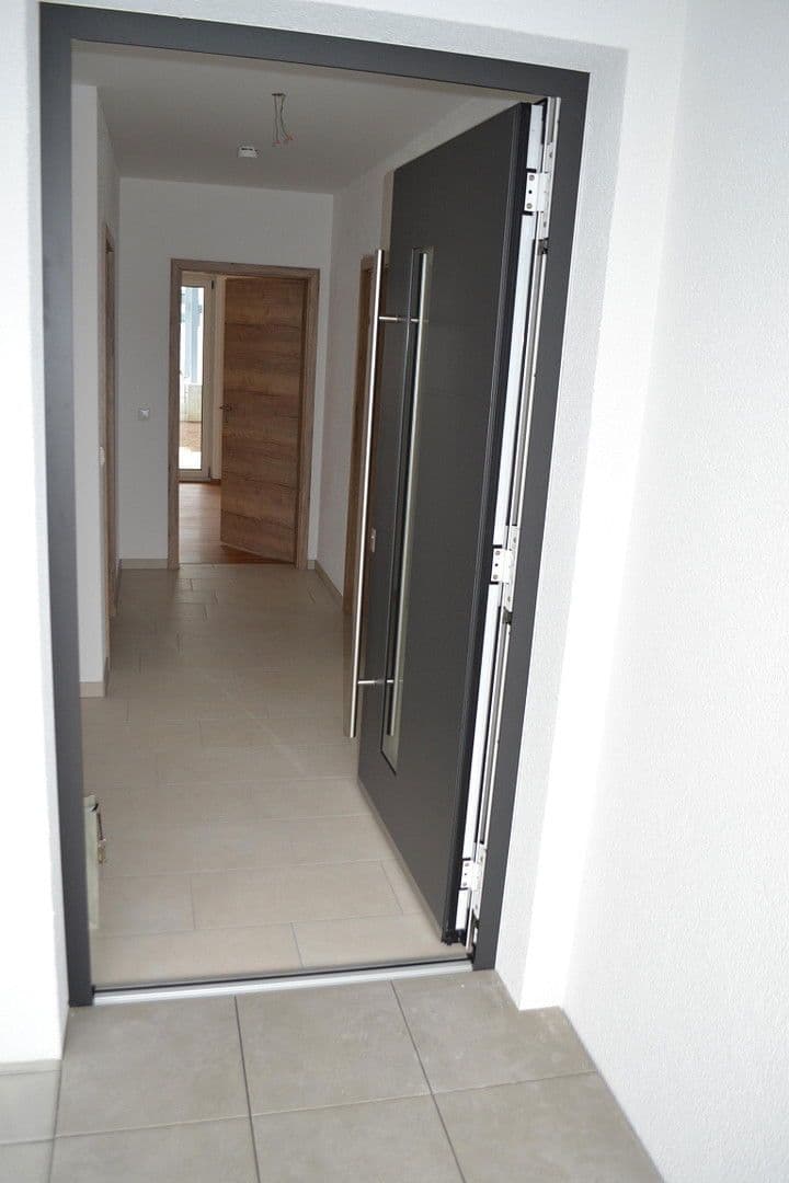 Pronájem bytu 2+1 78 m², Ortenburgerstr. 64, Vilshofen an der Donau, Bavorsko Pronájem bytu 2+1 78 m², Ortenburgerstr. 64, Vilshofen an der Donau, Bavorsko