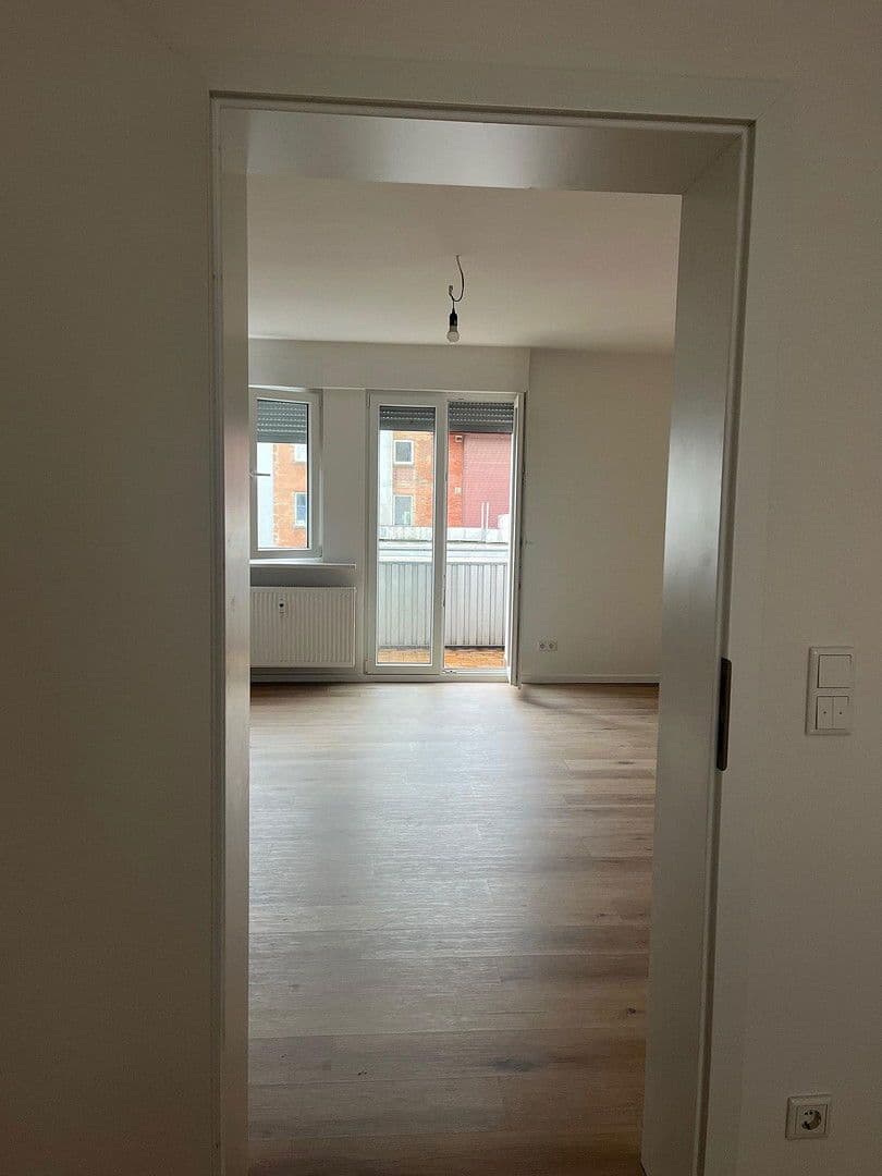 Pronájem bytu 3+1 92 m², P6 10,11, Mannheim, Bádensko-Württembersko Pronájem bytu 3+1 92 m², P6 10,11, Mannheim, Bádensko-Württembersko