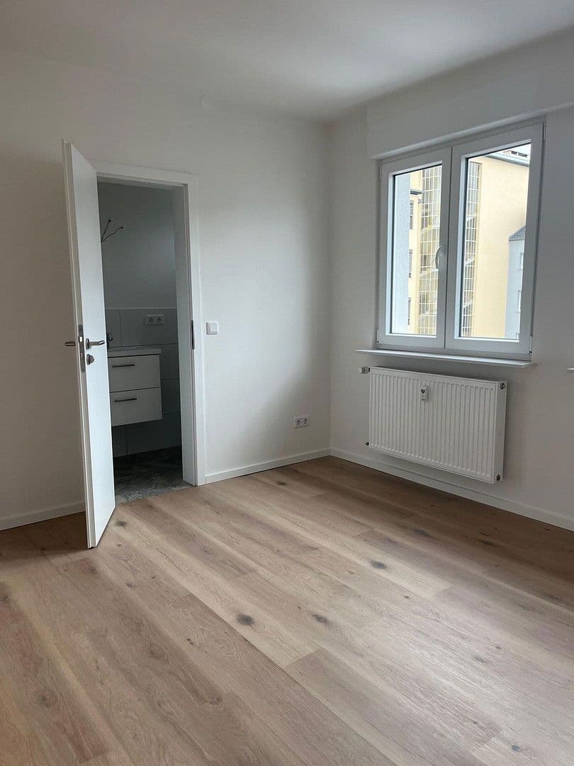 Pronájem bytu 3+1 92 m², P6 10,11, Mannheim, Bádensko-Württembersko Pronájem bytu 3+1 92 m², P6 10,11, Mannheim, Bádensko-Württembersko