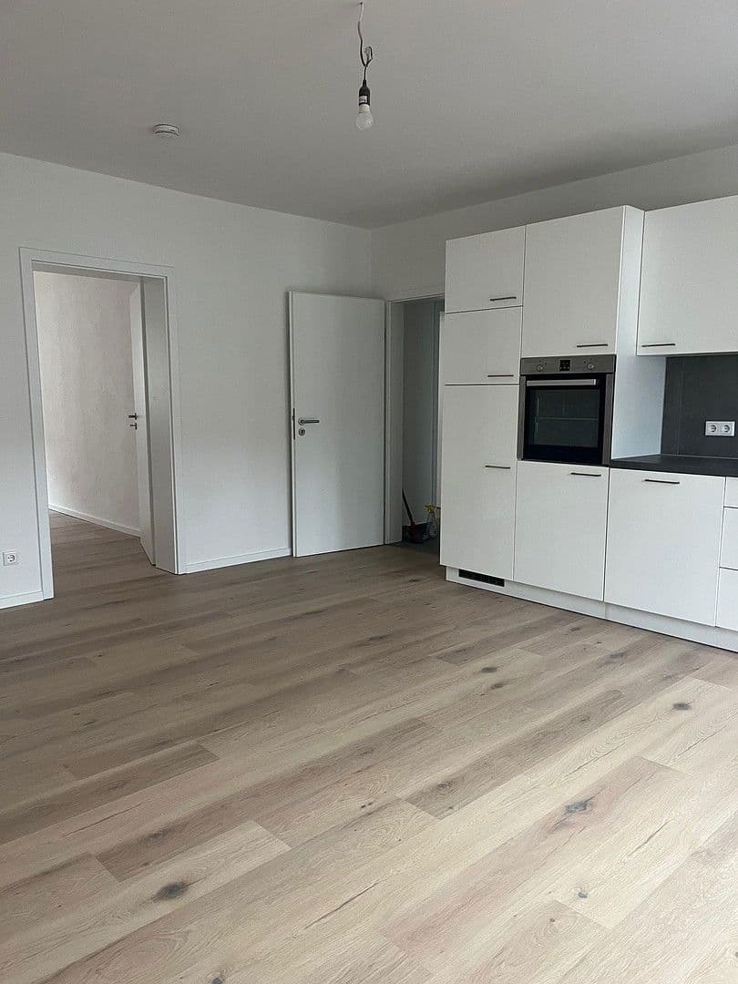Pronájem bytu 3+1 92 m², P6 10,11, Mannheim, Bádensko-Württembersko Pronájem bytu 3+1 92 m², P6 10,11, Mannheim, Bádensko-Württembersko