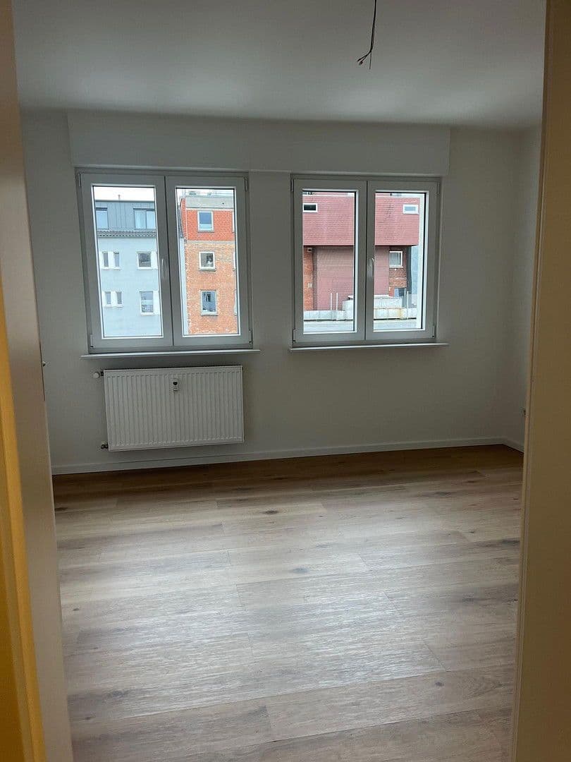Pronájem bytu 3+1 92 m², P6 10,11, Mannheim, Bádensko-Württembersko Pronájem bytu 3+1 92 m², P6 10,11, Mannheim, Bádensko-Württembersko