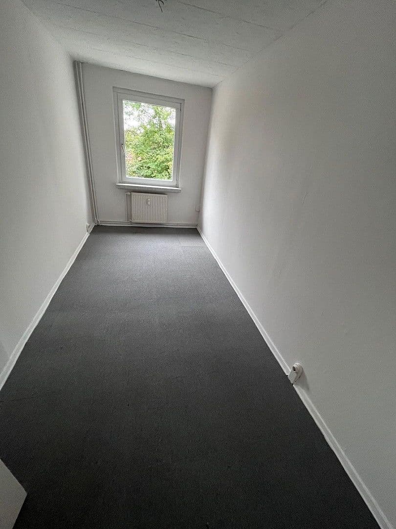 Pronájem bytu 3+1 58 m², Straße des Aufbaus 27, Südliches Anhalt, Sasko-Anhaltsko Pronájem bytu 3+1 58 m², Straße des Aufbaus 27, Südliches Anhalt, Sasko-Anhaltsko