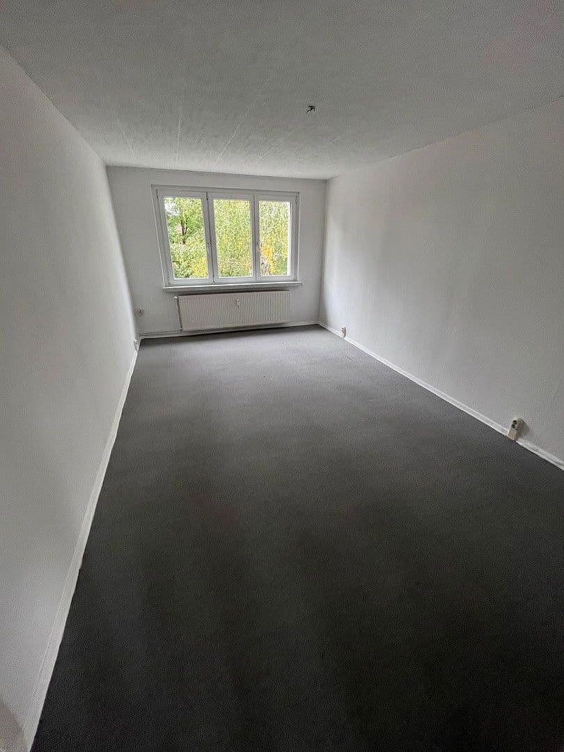 Pronájem bytu 3+1 58 m², Straße des Aufbaus 27, Südliches Anhalt, Sasko-Anhaltsko Pronájem bytu 3+1 58 m², Straße des Aufbaus 27, Südliches Anhalt, Sasko-Anhaltsko