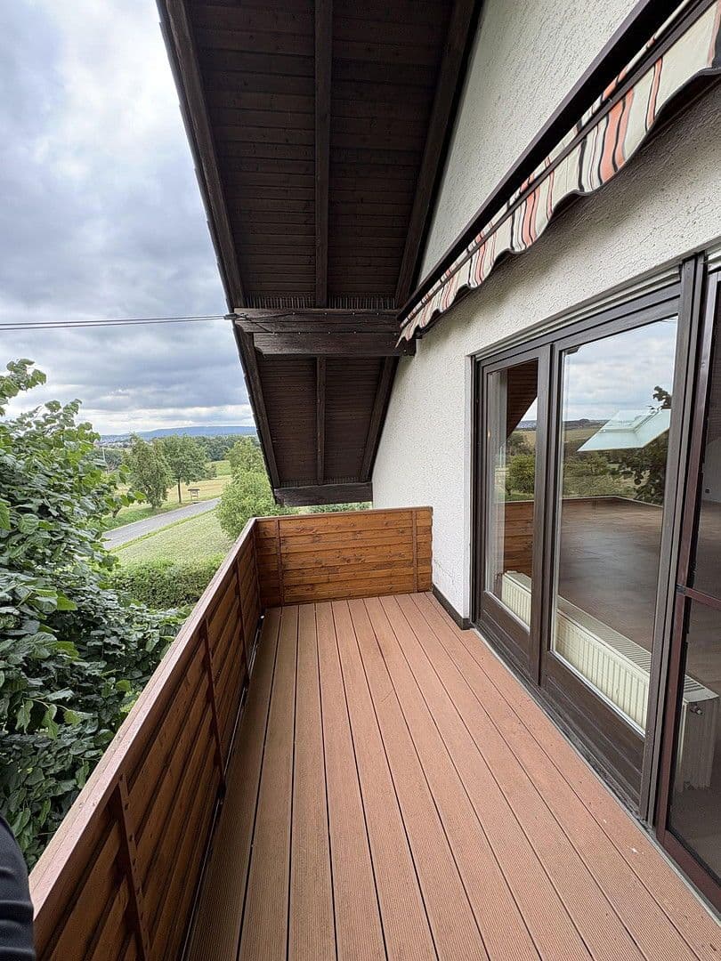 Pronájem bytu 3+1 120 m², Ermreus 28, Kunreuth, Bavorsko Pronájem bytu 3+1 120 m², Ermreus 28, Kunreuth, Bavorsko