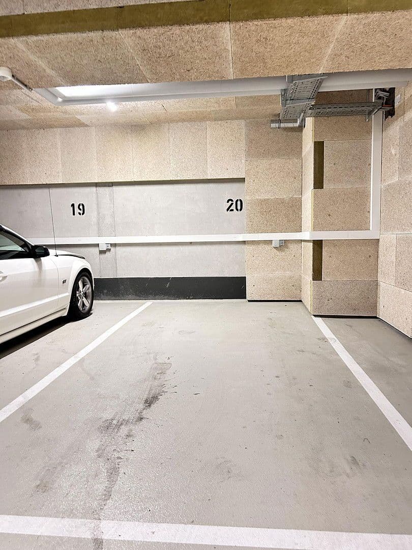 Pronájem bytu 3+1 90 m², München, Bavorsko Pronájem bytu 3+1 90 m², München, Bavorsko