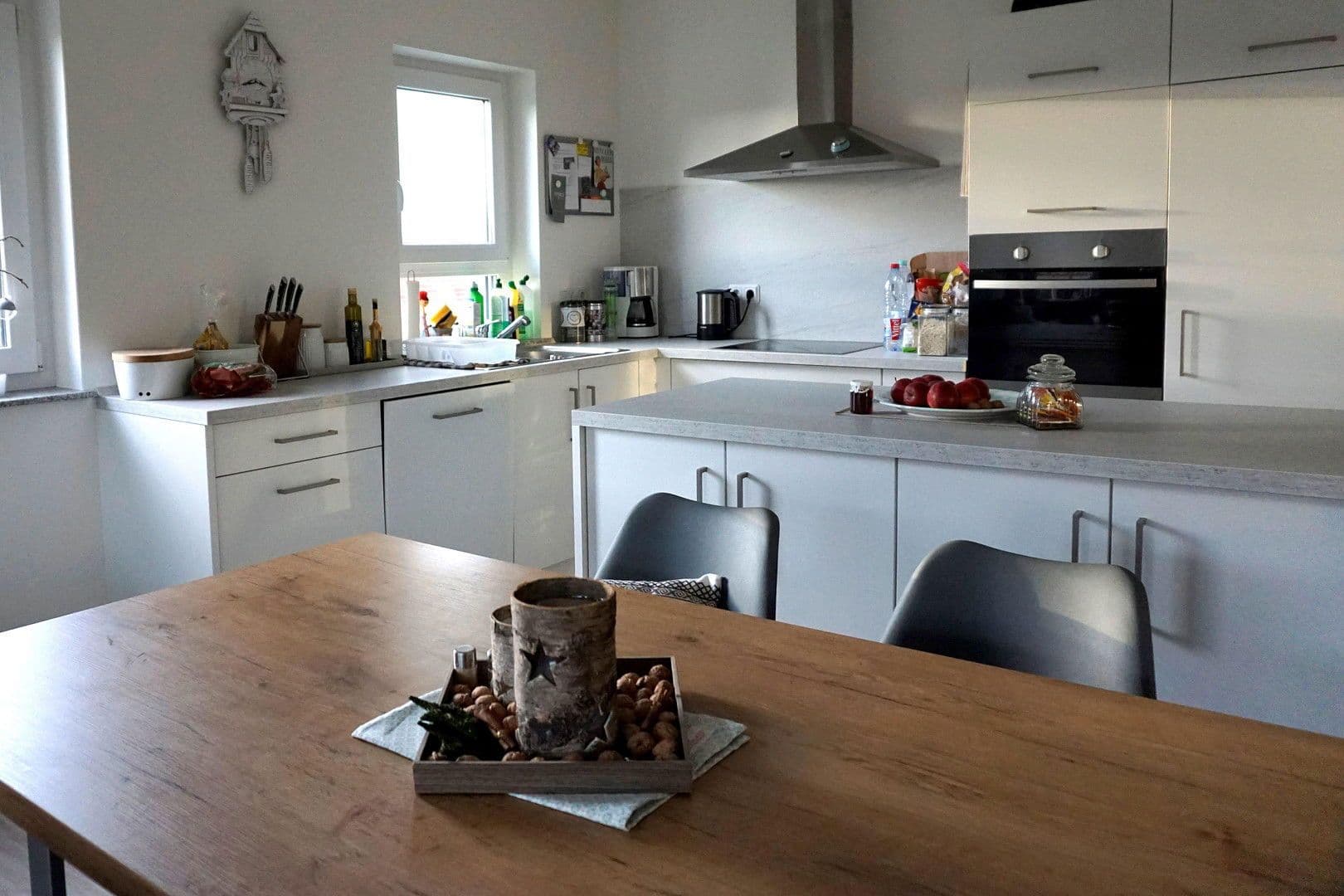 Pronájem bytu 3+1 83 m², Castellerstraße 7, Hofheim am Taunus, Hessen Pronájem bytu 3+1 83 m², Castellerstraße 7, Hofheim am Taunus, Hessen