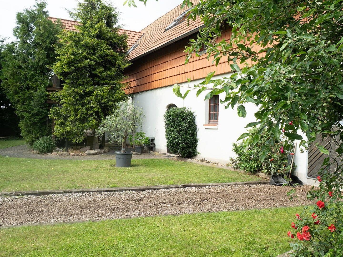 Prodej domu 345 m², pozemek 7.985 m², Wendeburg, Dolní Sasko Prodej domu 345 m², pozemek 7.985 m², Wendeburg, Dolní Sasko