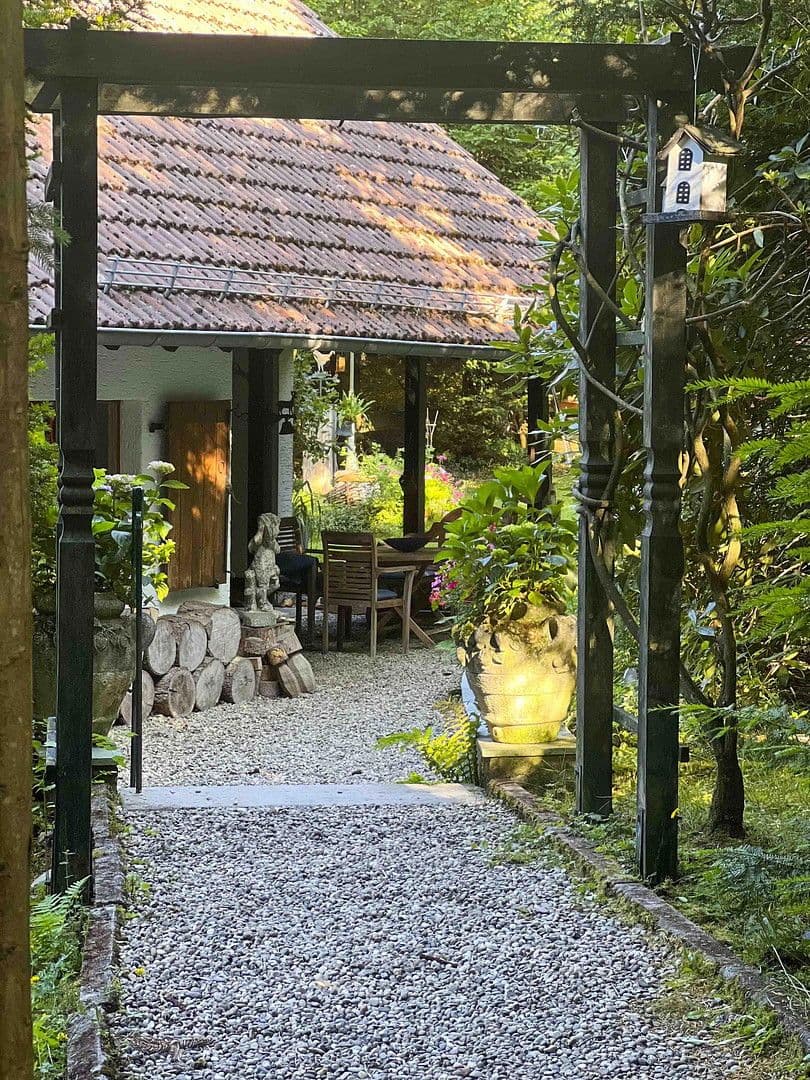 Prodej domu 250 m², pozemek 7.600 m², Glashütten, Hessen Prodej domu 250 m², pozemek 7.600 m², Glashütten, Hessen