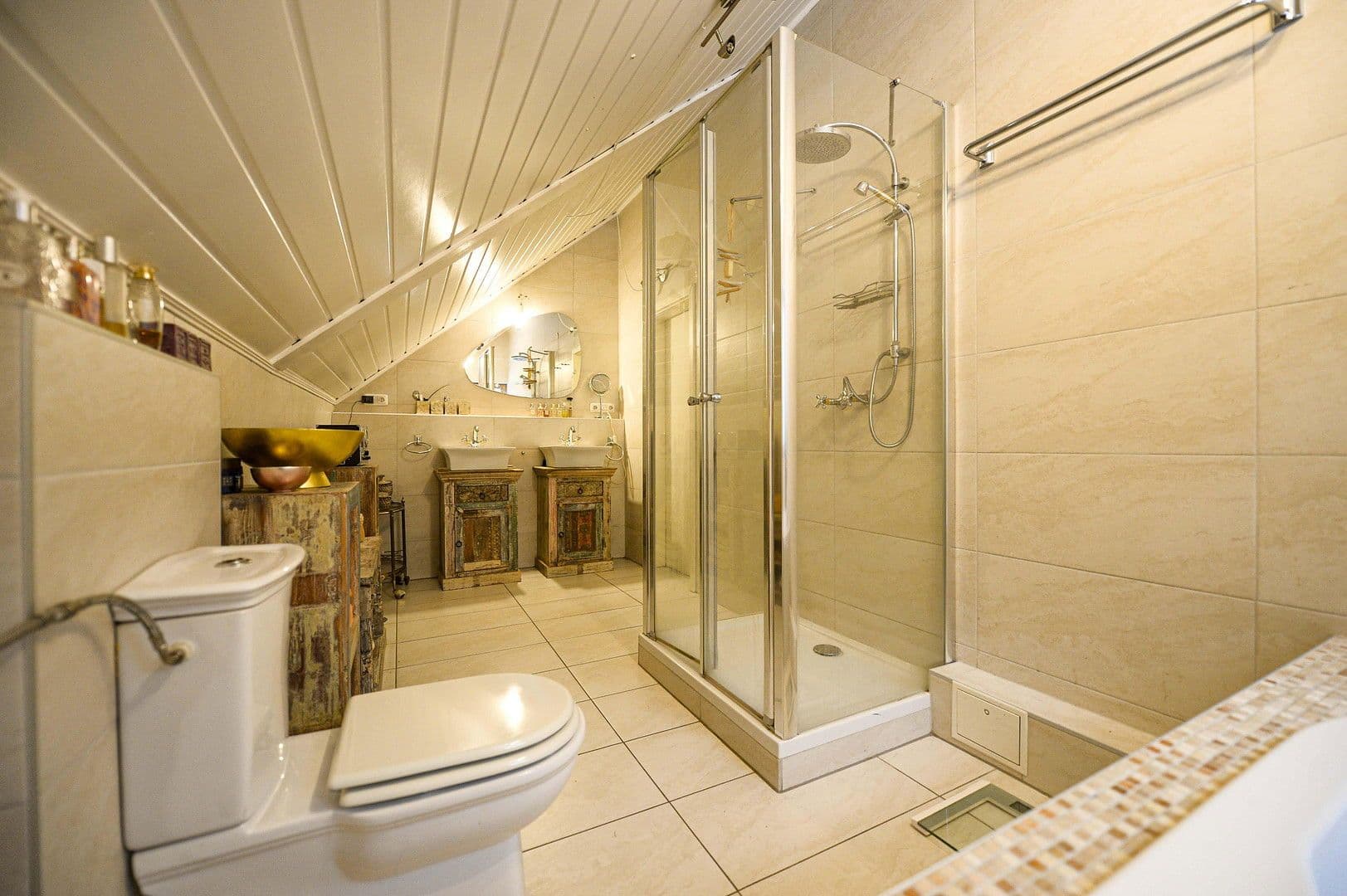 Prodej domu 250 m², pozemek 7.600 m², Glashütten, Hessen Prodej domu 250 m², pozemek 7.600 m², Glashütten, Hessen