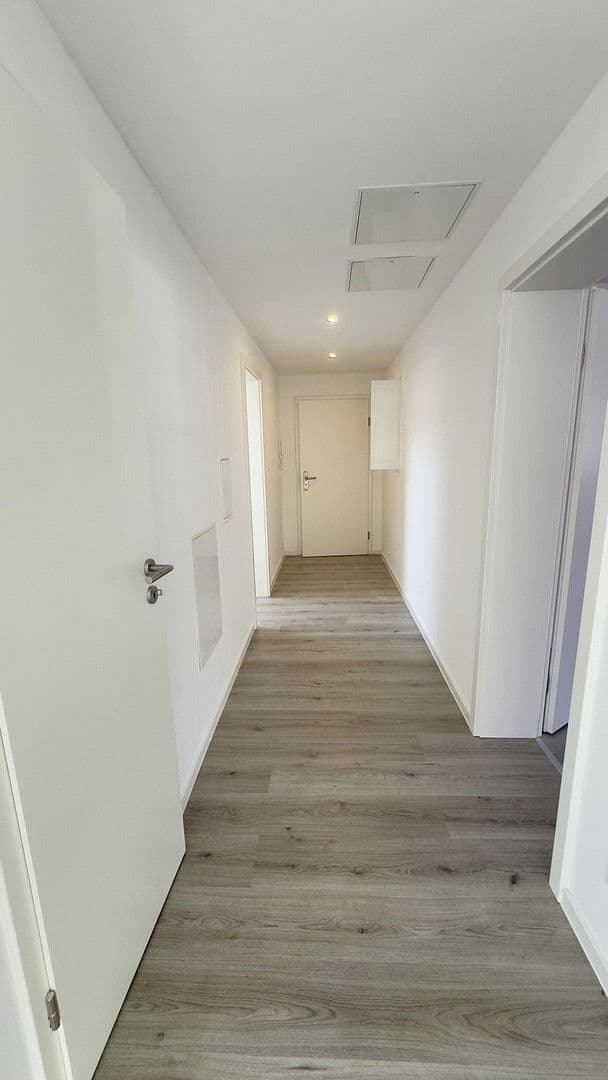 Pronájem bytu 3+1 71 m², Hohenstaufenstr. 56, Pforzheim, Bádensko-Württembersko Pronájem bytu 3+1 71 m², Hohenstaufenstr. 56, Pforzheim, Bádensko-Württembersko