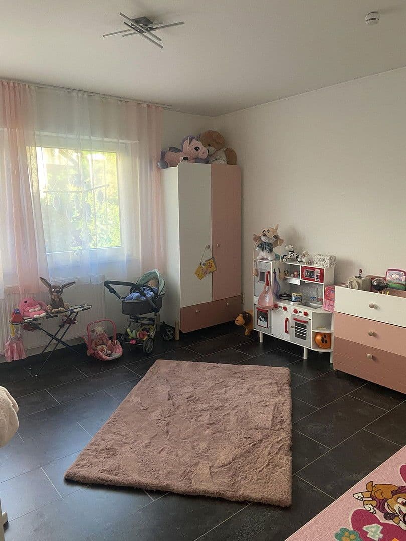 Prodej domu 149 m², pozemek 576 m², Geldern, Severní Porýní-Vestfálsko Prodej domu 149 m², pozemek 576 m², Geldern, Severní Porýní-Vestfálsko