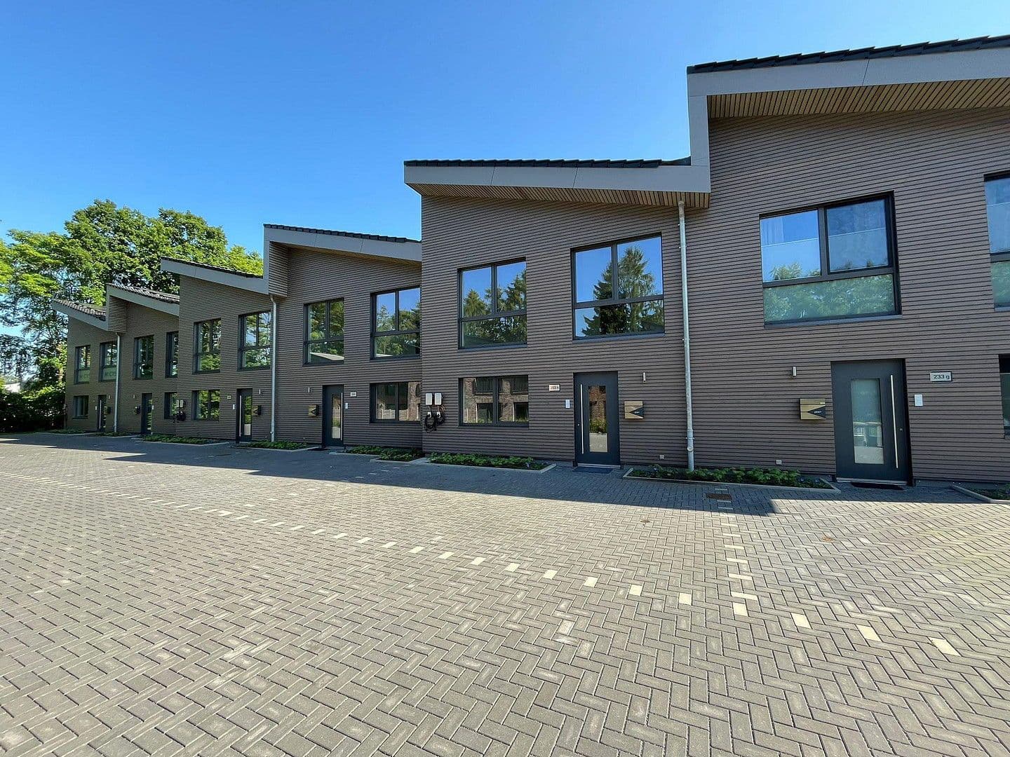 Prodej domu 149 m², pozemek 250 m², Datumer Chaussee 233 H-K, Pinneberg, Šlesvicko-Holštýnsko Prodej domu 149 m², pozemek 250 m², Datumer Chaussee 233 H-K, Pinneberg, Šlesvicko-Holštýnsko