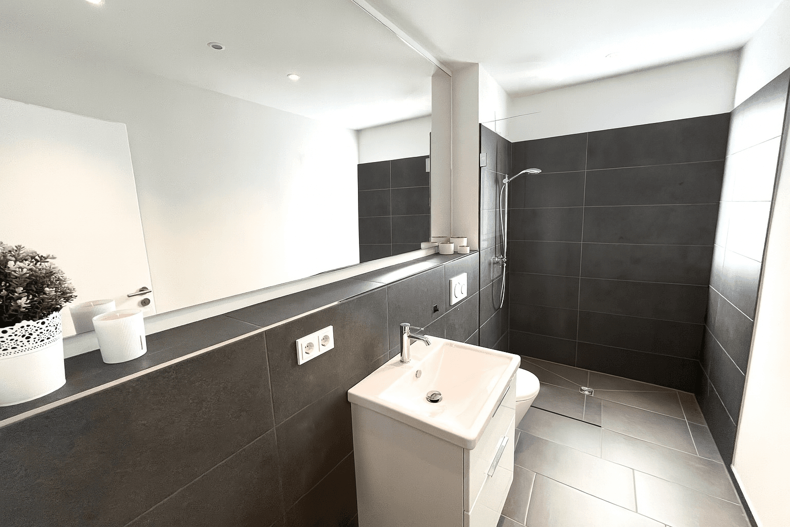 Prodej domu 149 m², pozemek 250 m², Datumer Chaussee 233 H-K, Pinneberg, Šlesvicko-Holštýnsko Prodej domu 149 m², pozemek 250 m², Datumer Chaussee 233 H-K, Pinneberg, Šlesvicko-Holštýnsko