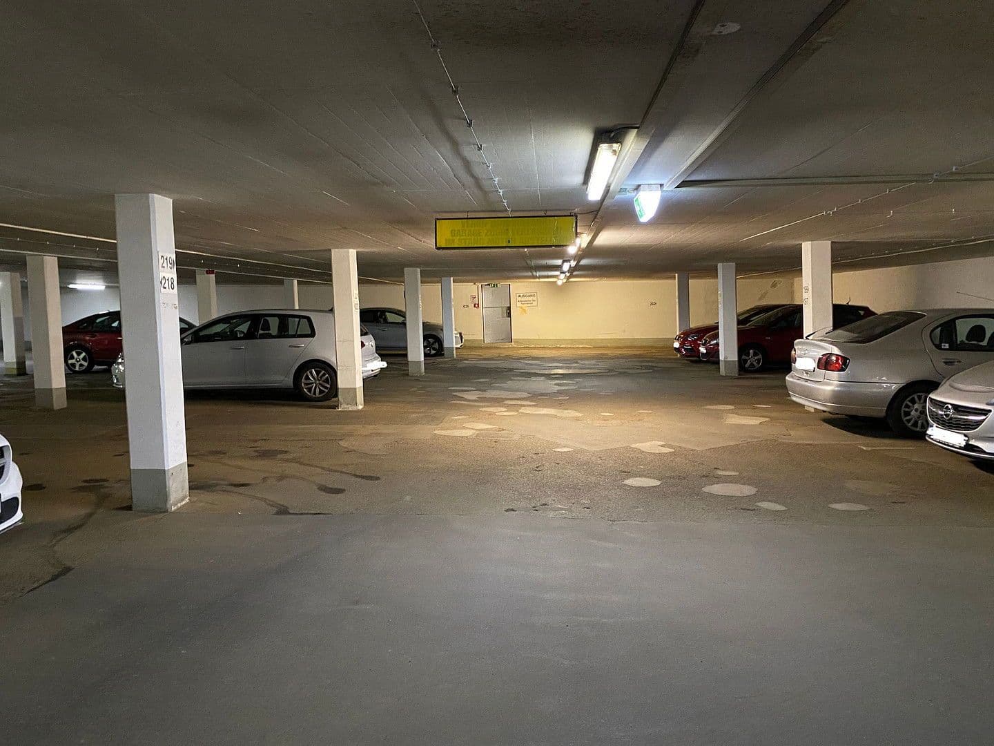 Pronájem garáže, Altendorfer Str., Chemnitz, Sasko Pronájem garáže, Altendorfer Str., Chemnitz, Sasko