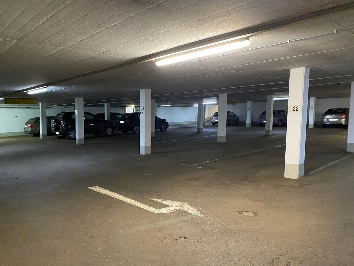 Pronájem garáže, Altendorfer Str., Chemnitz, Sasko Pronájem garáže, Altendorfer Str., Chemnitz, Sasko