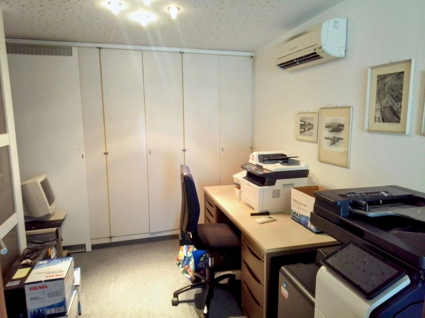 Pronájem kanceláře 170 m², Deizisau, Bádensko-Württembersko Pronájem kanceláře 170 m², Deizisau, Bádensko-Württembersko