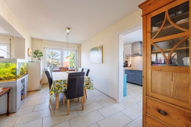 Prodej domu 258 m², pozemek 625 m², Freiburg, Bádensko-Württembersko Prodej domu 258 m², pozemek 625 m², Freiburg, Bádensko-Württembersko