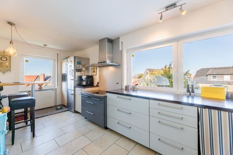 Prodej domu 258 m², pozemek 625 m², Freiburg, Bádensko-Württembersko Prodej domu 258 m², pozemek 625 m², Freiburg, Bádensko-Württembersko