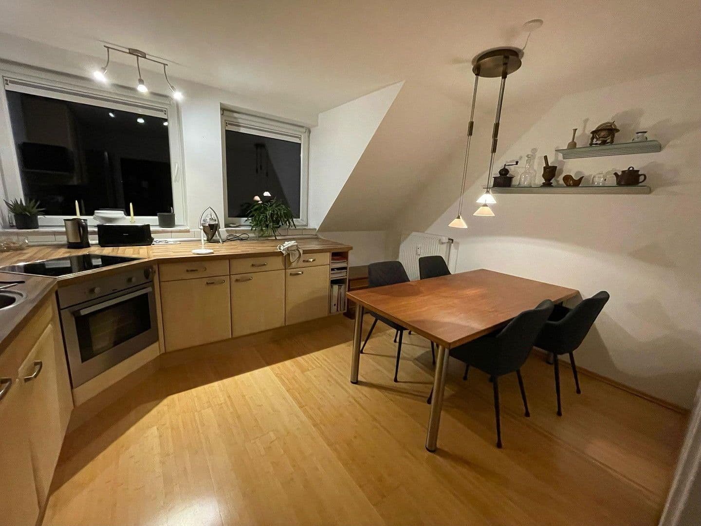 Pronájem bytu 2+kk 77 m², Pflugacker 17 b, Hamburg, Hamburg Pronájem bytu 2+kk 77 m², Pflugacker 17 b, Hamburg, Hamburg