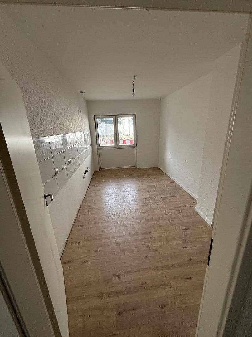 Prodej domu 1.296 m², pozemek 1.162 m², KONSTANTINPLATZ.5, Nordrhein-Westfalen - Mönchengladbach, Severní Porýní-Vestfálsko Prodej domu 1.296 m², pozemek 1.162 m², KONSTANTINPLATZ.5, Nordrhein-Westfalen - Mönchengladbach, Severní Porýní-Vestfálsko