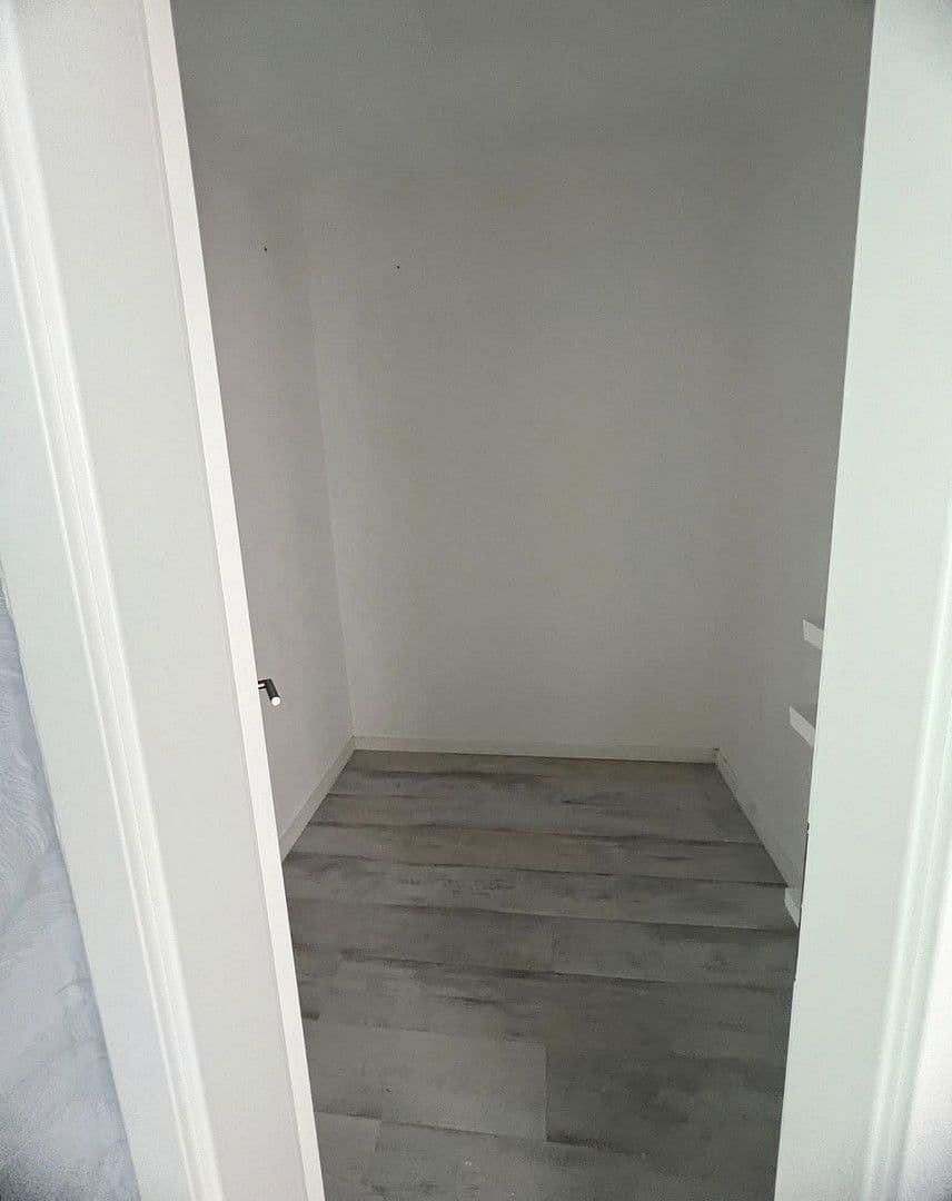 Prodej domu 1.296 m², pozemek 1.162 m², KONSTANTINPLATZ.5, Nordrhein-Westfalen - Mönchengladbach, Severní Porýní-Vestfálsko Prodej domu 1.296 m², pozemek 1.162 m², KONSTANTINPLATZ.5, Nordrhein-Westfalen - Mönchengladbach, Severní Porýní-Vestfálsko