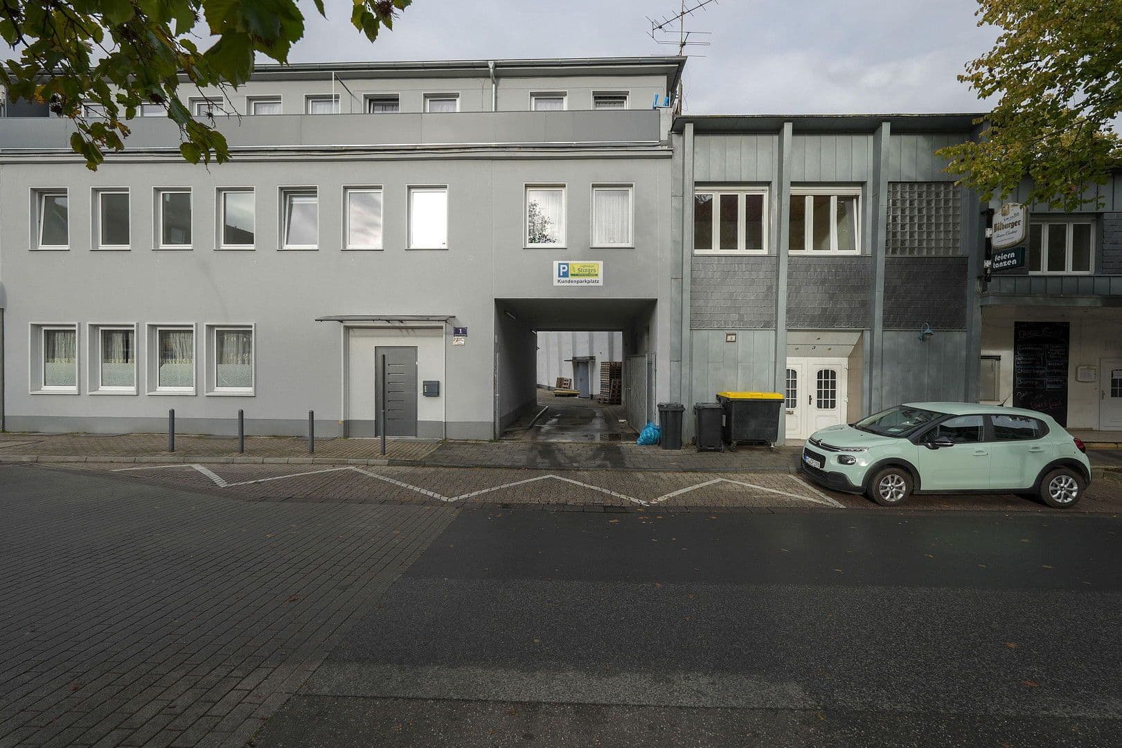 Prodej domu 1.296 m², pozemek 1.162 m², KONSTANTINPLATZ.5, Nordrhein-Westfalen - Mönchengladbach, Severní Porýní-Vestfálsko Prodej domu 1.296 m², pozemek 1.162 m², KONSTANTINPLATZ.5, Nordrhein-Westfalen - Mönchengladbach, Severní Porýní-Vestfálsko