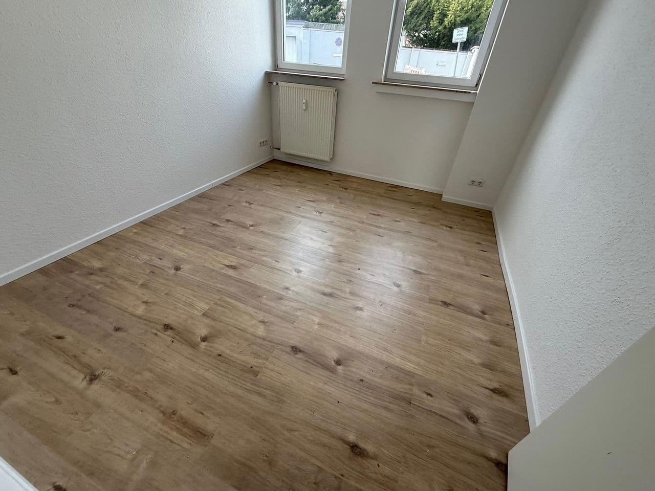 Prodej domu 1.296 m², pozemek 1.162 m², KONSTANTINPLATZ.5, Nordrhein-Westfalen - Mönchengladbach, Severní Porýní-Vestfálsko Prodej domu 1.296 m², pozemek 1.162 m², KONSTANTINPLATZ.5, Nordrhein-Westfalen - Mönchengladbach, Severní Porýní-Vestfálsko