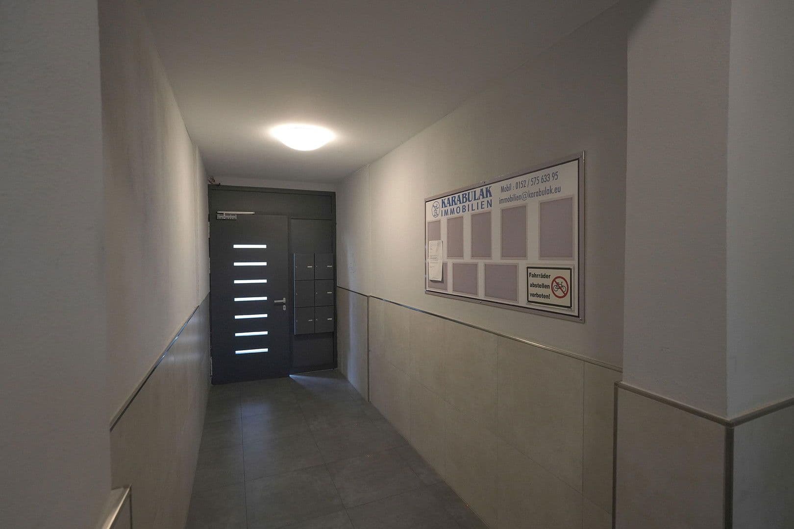 Prodej domu 1.296 m², pozemek 1.162 m², KONSTANTINPLATZ.5, Nordrhein-Westfalen - Mönchengladbach, Severní Porýní-Vestfálsko Prodej domu 1.296 m², pozemek 1.162 m², KONSTANTINPLATZ.5, Nordrhein-Westfalen - Mönchengladbach, Severní Porýní-Vestfálsko