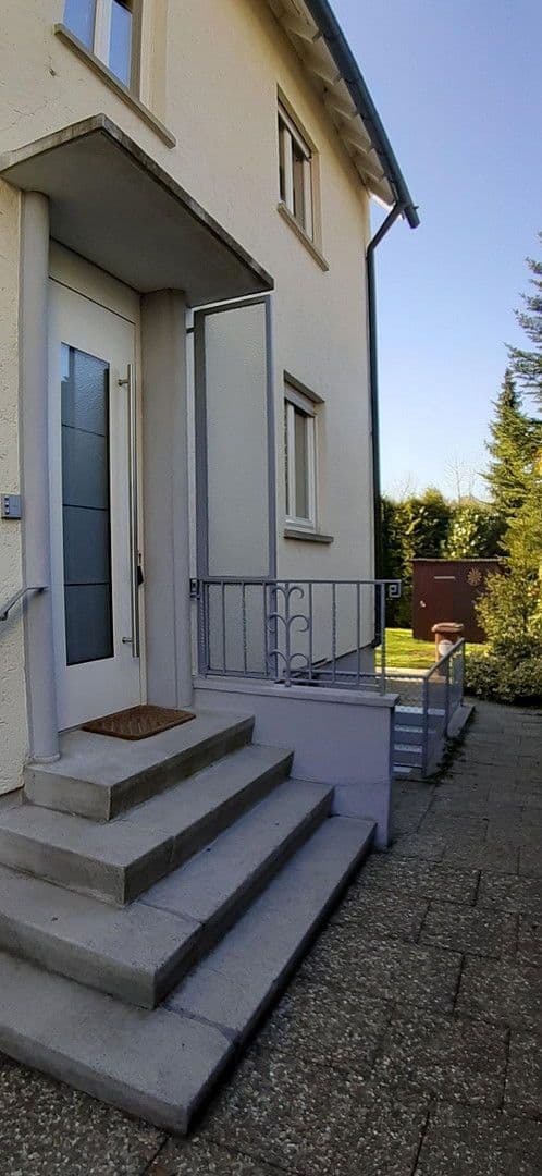 Prodej domu 226 m², pozemek 735 m², Mendelssohnstr. 21, Stuttgart, Bádensko-Württembersko Prodej domu 226 m², pozemek 735 m², Mendelssohnstr. 21, Stuttgart, Bádensko-Württembersko