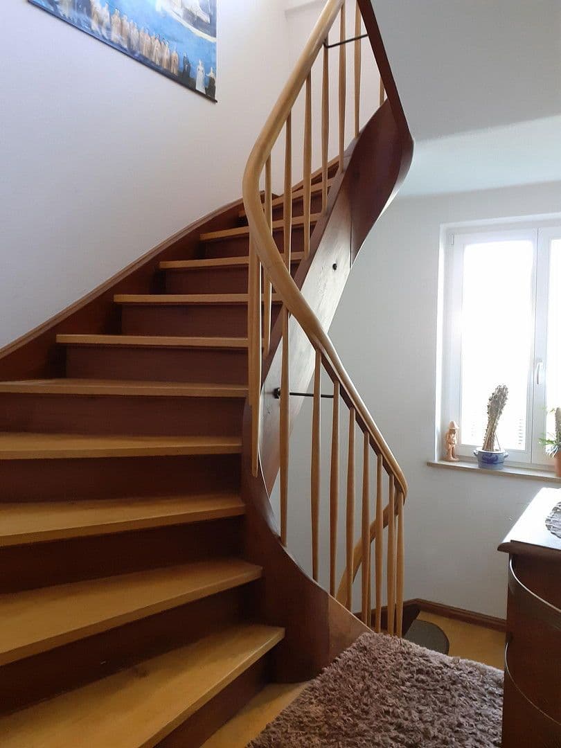 Prodej domu 226 m², pozemek 735 m², Mendelssohnstr. 21, Stuttgart, Bádensko-Württembersko Prodej domu 226 m², pozemek 735 m², Mendelssohnstr. 21, Stuttgart, Bádensko-Württembersko
