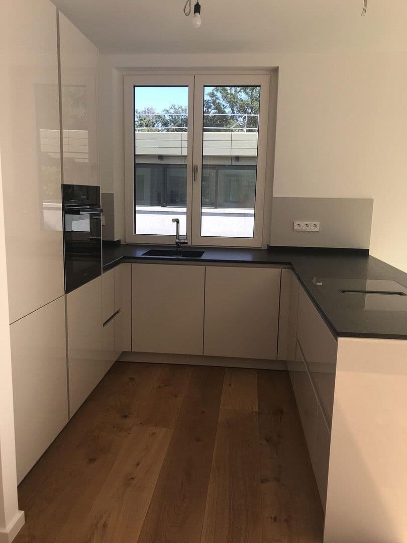 Pronájem bytu 3+1 104 m², Buchschlager Allee 29-33, Dreieich, Hessen Pronájem bytu 3+1 104 m², Buchschlager Allee 29-33, Dreieich, Hessen