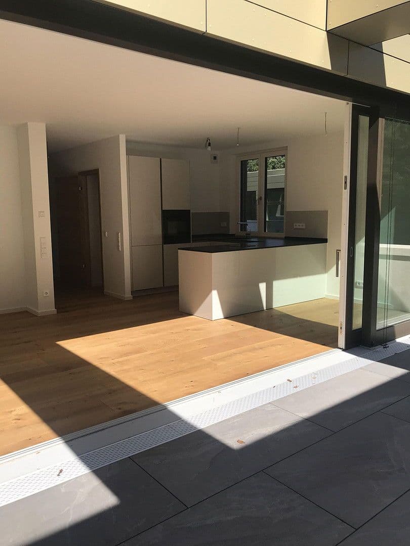 Pronájem bytu 3+1 104 m², Buchschlager Allee 29-33, Dreieich, Hessen Pronájem bytu 3+1 104 m², Buchschlager Allee 29-33, Dreieich, Hessen